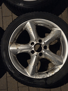 Mercedes-Benz 17" veljed (6 foto / 6)