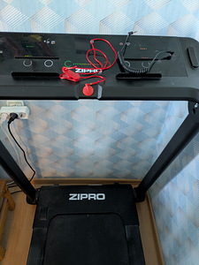 Беговая дорожка Zipro (4 фото из 4)
