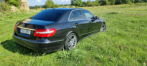 Mercedes benz w212 (6 foto / 15)