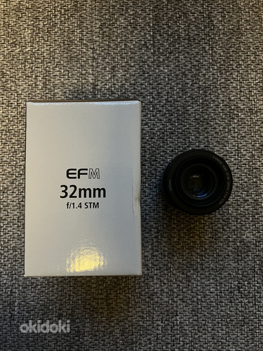 Canon EF-M 32mm f/1.4 STM (фото #1)