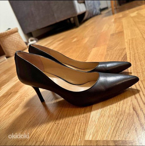 Женские черные туфли Ralph Lauren (фото #1)