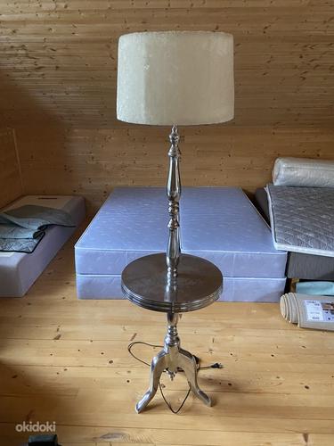 Наполная лампа (фото #2)