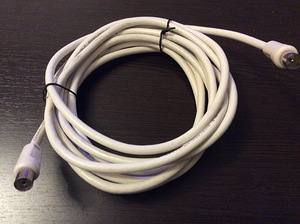 TV-antenni kaabel, pikkus 4 meetrit (1 foto / 4)