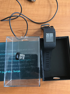 Fitness Super Watch fitbit surge small size (2 foto / 3)