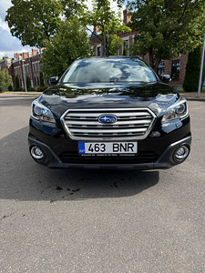 Subaru Outback Summit 2.5 129kW (11 foto / 13)