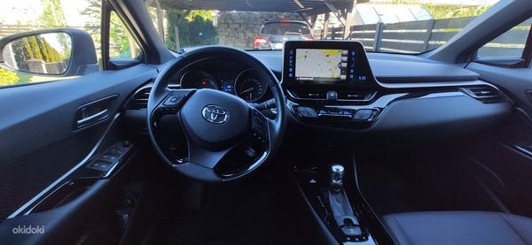 Toyota C-HR Luxury Plus 1.8 HSD e-CVT 72kW (foto #8)