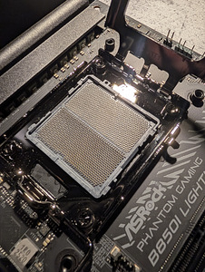 ASRock B850i Lightning Wifi AM5, garantii (2 foto / 3)