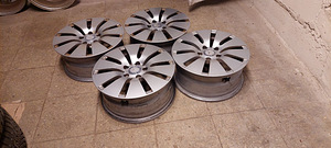 16 " Mercedes veljed 5x112 16x7 et32