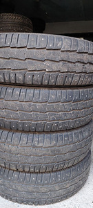 16 " Michelin naelrehvid 225 75 16C 4tk (1 foto / 2)