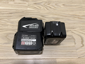 Makita аналоговый аккумулятор 5ач и 6ач (3 фото из 3)