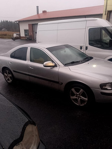 M/v Volvo s60 (3 foto / 7)