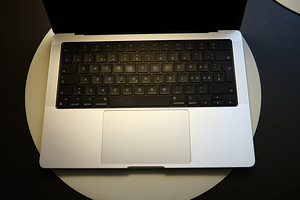 Apple MacBook Pro 14 M1 PRO 16GB/1TB/8 core (4 foto / 5)