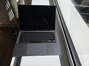MacBook Pro 13 M1, 16GB (2 foto / 5)