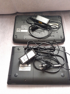 Samsung & Acer laptops for parts or repair (10 foto / 10)