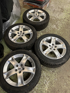 215 55 R17 Peugeot veljed + rehvid M+S (uued) (1 foto / 2)