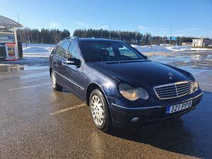 MERCEDES-BENZ C 270 CDI (1 foto / 5)