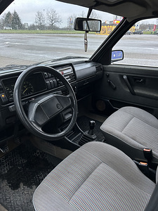 Volkswagen Golf 2 (7 foto / 9)