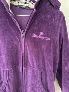 Originaal Burberry pusa M suurus (3 foto / 5)