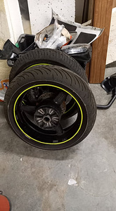 Yamaha r6 veljed