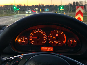 BMW 330D Manuaal (6 foto / 13)