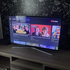 Samsung Smart TV 40” (1 фото из 4)