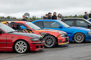 BMW 323 2.8 R6 M52B28tu 160kW (4 foto / 12)