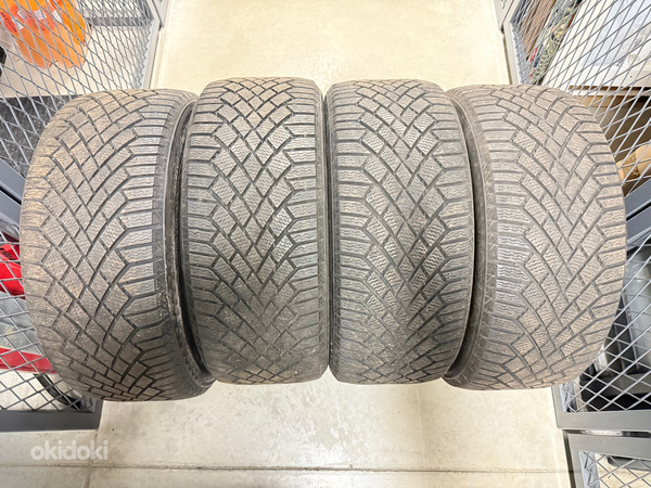 Continental VikingContact 7 235/45R18