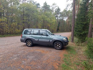 HYUNDAI TERRACAN 2006 (2 foto / 4)