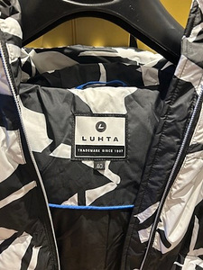 Uus Luhta talvejope, nr 40 (3 foto / 3)