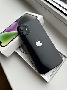 iPhone 12 64GB Must (1 foto / 2)