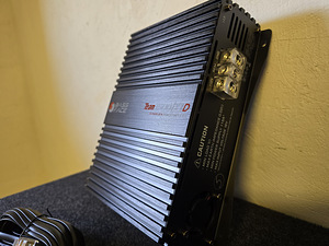 BF EVO12 12" 3000W ja TEAM monoblock, pult, uus (7 foto / 10)