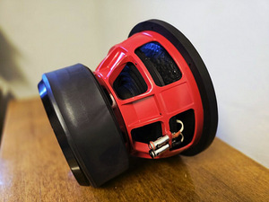 BF RED12 12" 7000W ja Monoblock. Pult. Uus (6 foto / 10)