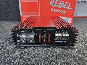 EDGE 12" 2000W ja Monoblock, pult, uus (8 foto / 9)