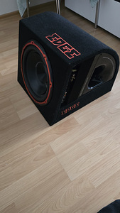 Aktiivne subwoofer edge 900w/ auto aktiivne subwoofer (1 foto / 3)