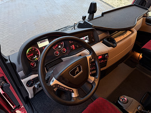 Man TGX 18.460 (9 foto / 10)