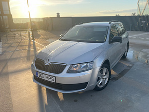 Skoda Octavia Combi 1.2 81kW 2016 (2 foto / 13)