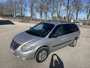 Chrysler Grand Voyager (3 foto / 15)