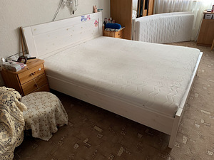 Täispuidust voodi ja madratsid (3 foto / 5)