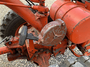 MTZ-05 motoblokk haagise ja riistadega (7 foto / 10)