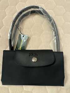 Longchamp Le Pliage размер M, Новый (1 фото из 6)