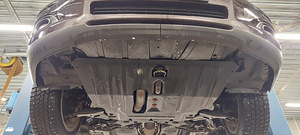 Toyota Avensis (8 foto / 9)