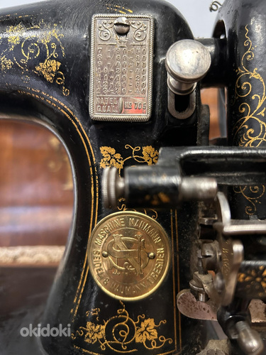 Швейная машинка триумф (фото #3)