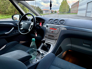 FORD S-MAX 2007 AASTA !!! (7 foto / 10)
