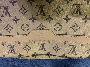 Louis Vuitton Trio Messenger (7 foto / 7)