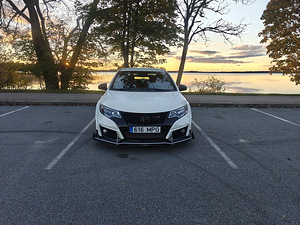 Honda Civic Type R FK 2 (3 foto / 15)