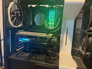 Mänguarvuti: AMD Ryzen 9 3900x, 32gb RAM, MSI RTX 2060, SSD (2 foto / 3)