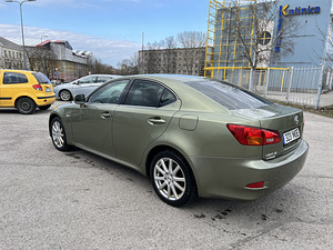 M/V Lexus IS220D 130kw (3 foto / 9)