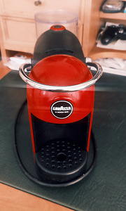 Lavazza A Modo Mio Капсульная кофеварка (1 фото из 2)