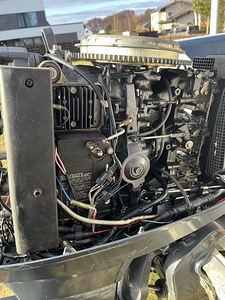 Paadimootor yamaha 70 hp (7 foto / 8)