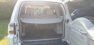 MITSUBISHI PAJERO INSTYLE NAVI PLUS AT 3.2 DI-D 140kW (8 foto / 8)